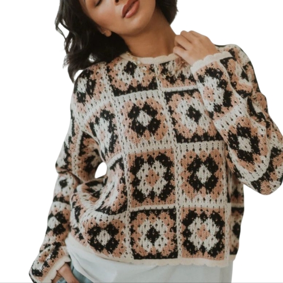 Davis & Dani Womens 1XL Tan Black Cream Geometric Open Knit Sweater - Picture 3 of 17